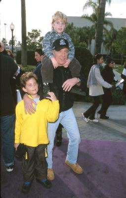 James Caan at event of Snow Day (2000)