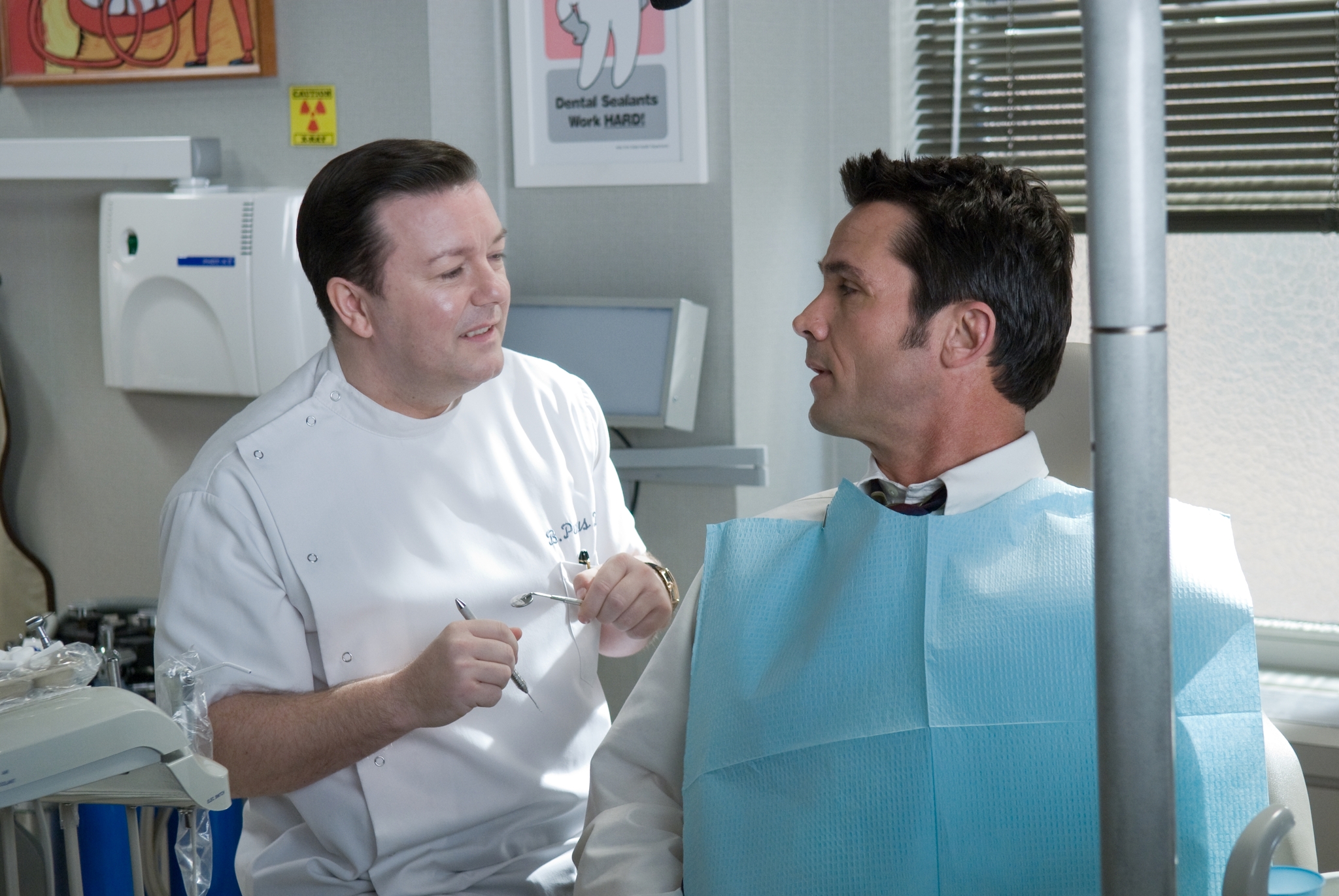 Still of Billy Campbell and Ricky Gervais in Ghost Town (2008)