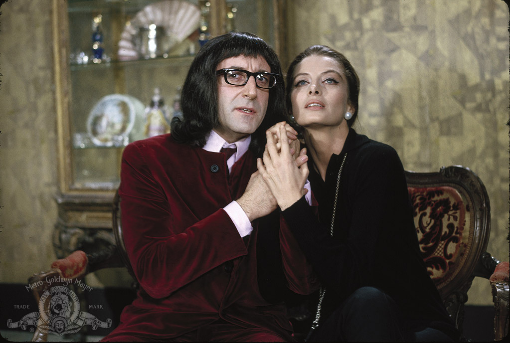 Still of Peter Sellers and Capucine in What's New Pussycat (1965)