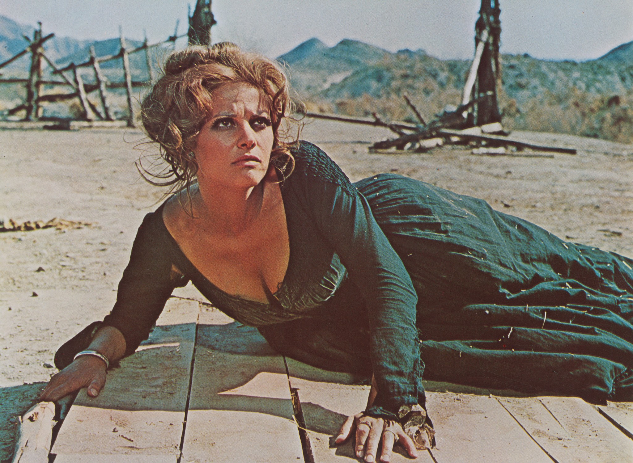 Still of Claudia Cardinale in Karta vakaruose (1968)