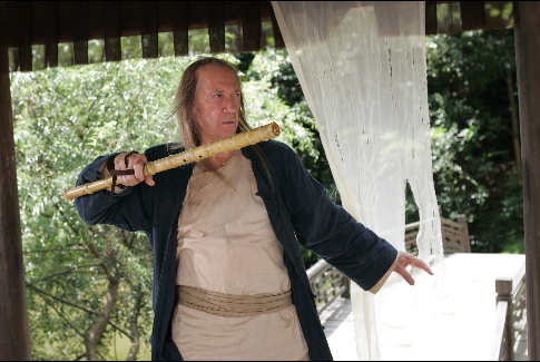 Still of David Carradine in Kung Fu zudikas (2008)