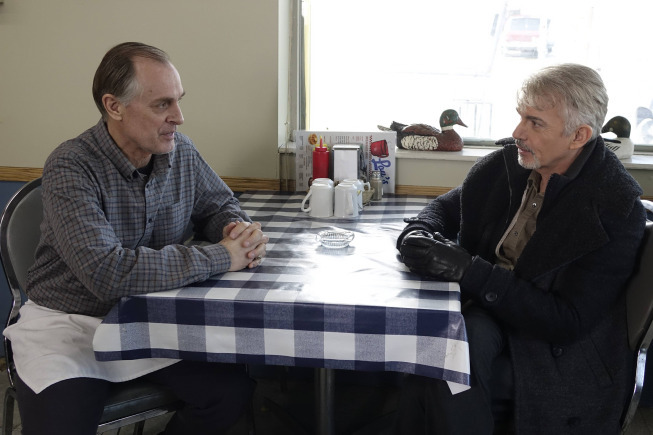 Still of Billy Bob Thornton and Keith Carradine in Fargo (2014)