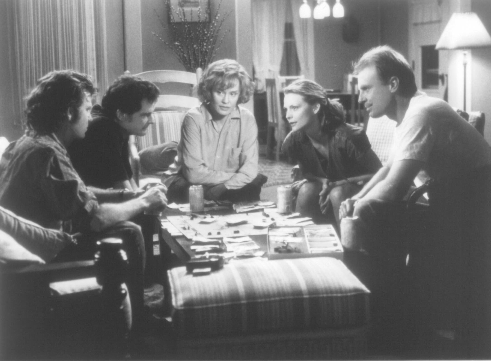 Still of Colin Firth, Michelle Pfeiffer, Keith Carradine and Jessica Lange in A Thousand Acres (1997)