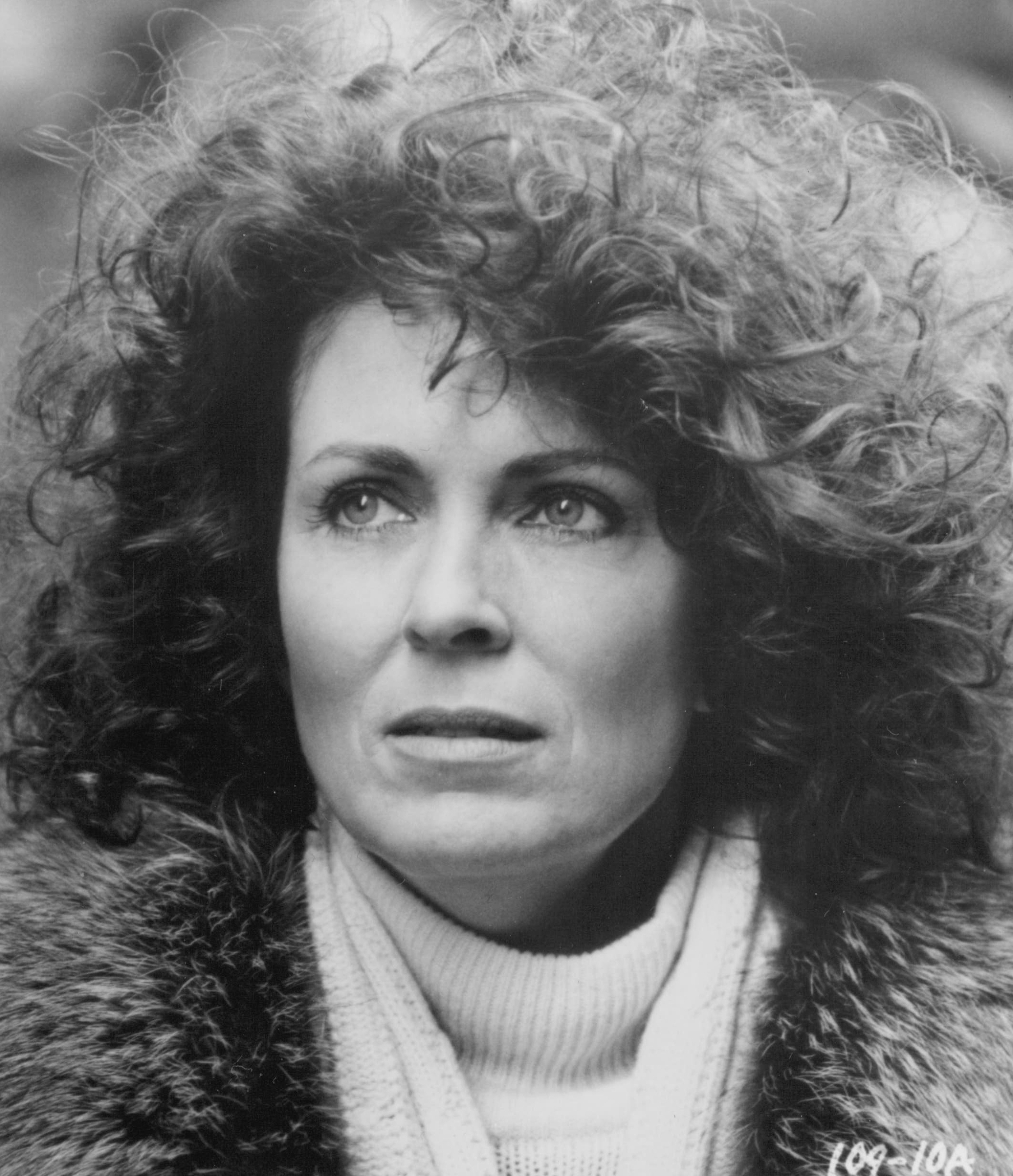 Still of Joanna Cassidy in The Package (1989)