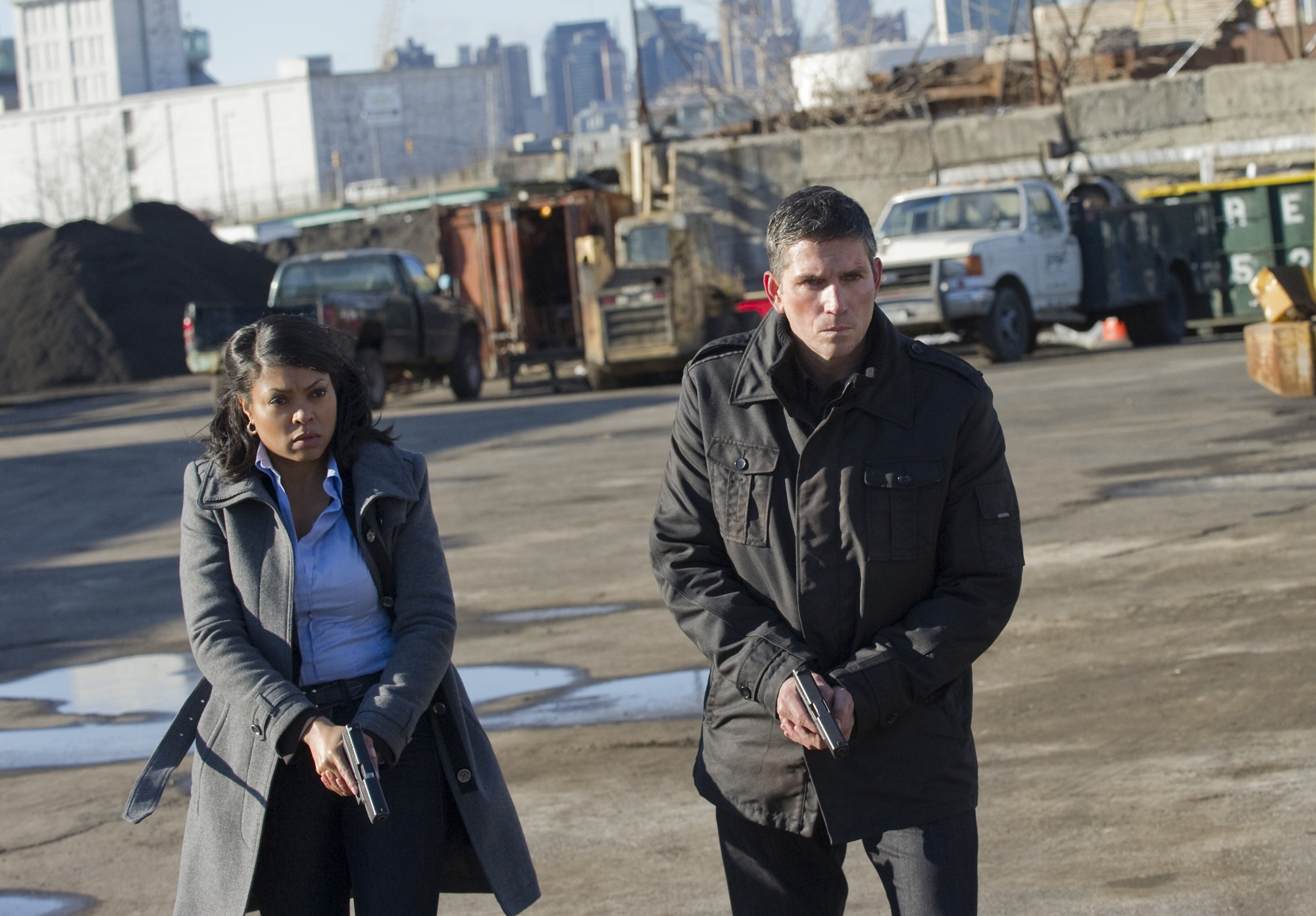 Still of Jim Caviezel and Taraji P. Henson in Person of Interest (2011)