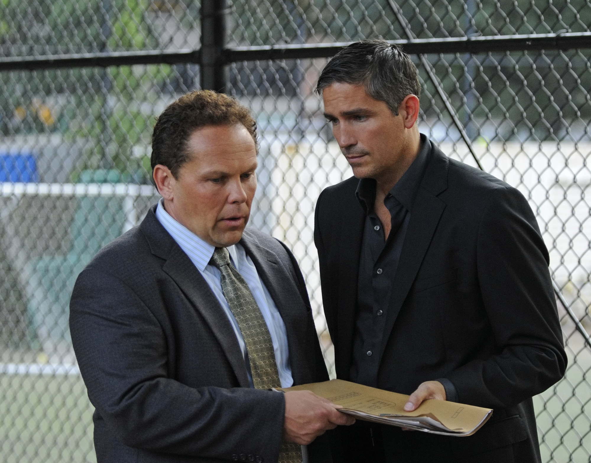 Still of Jim Caviezel and Kevin Chapman in Person of Interest (2011)