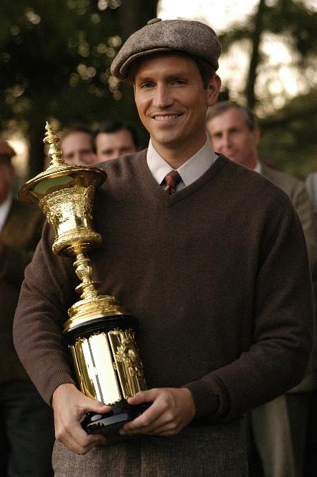 Still of Jim Caviezel in Bobby Jones: Stroke of Genius (2004)