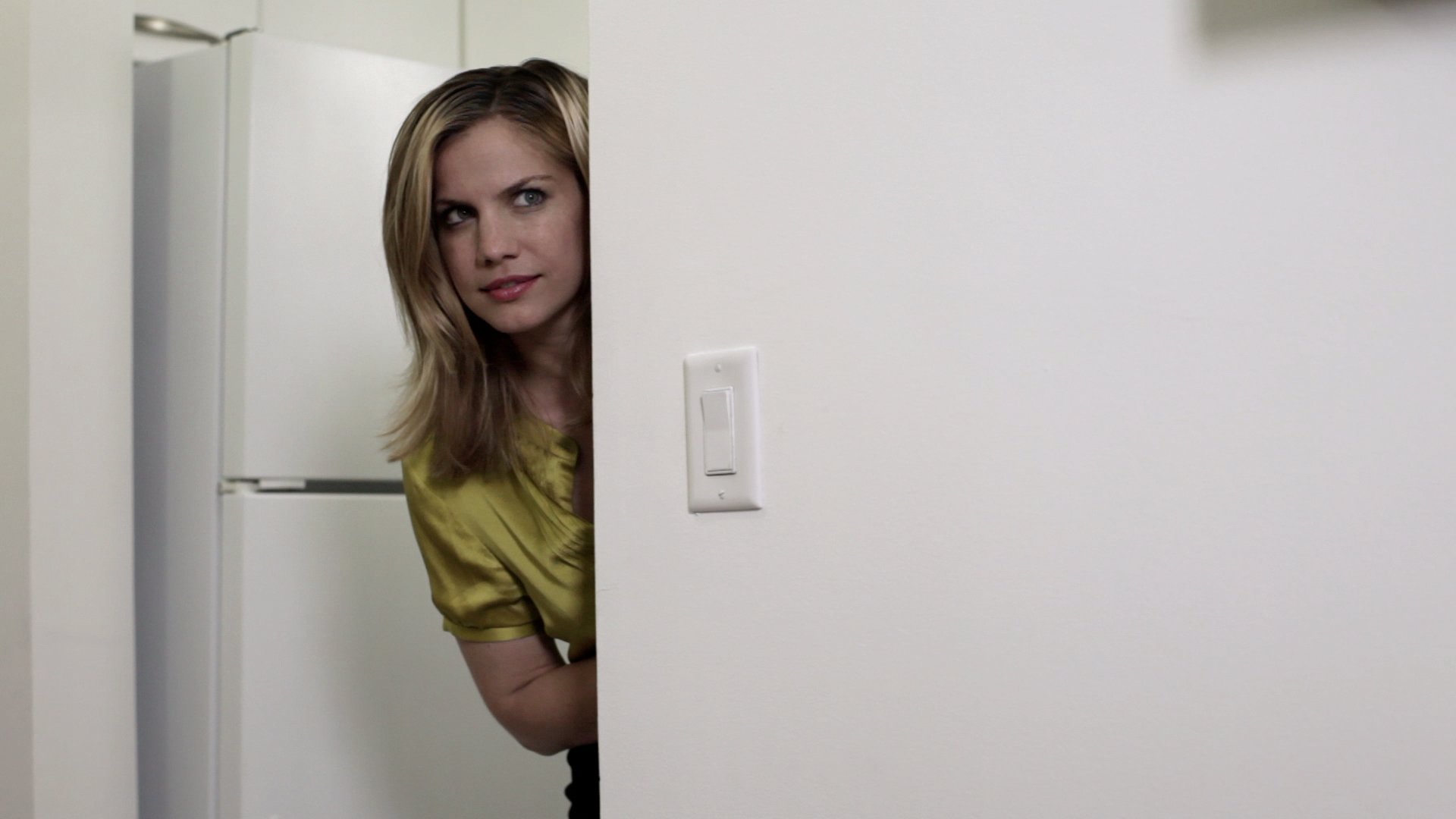 Anna Chlumsky in The Pill (2011)