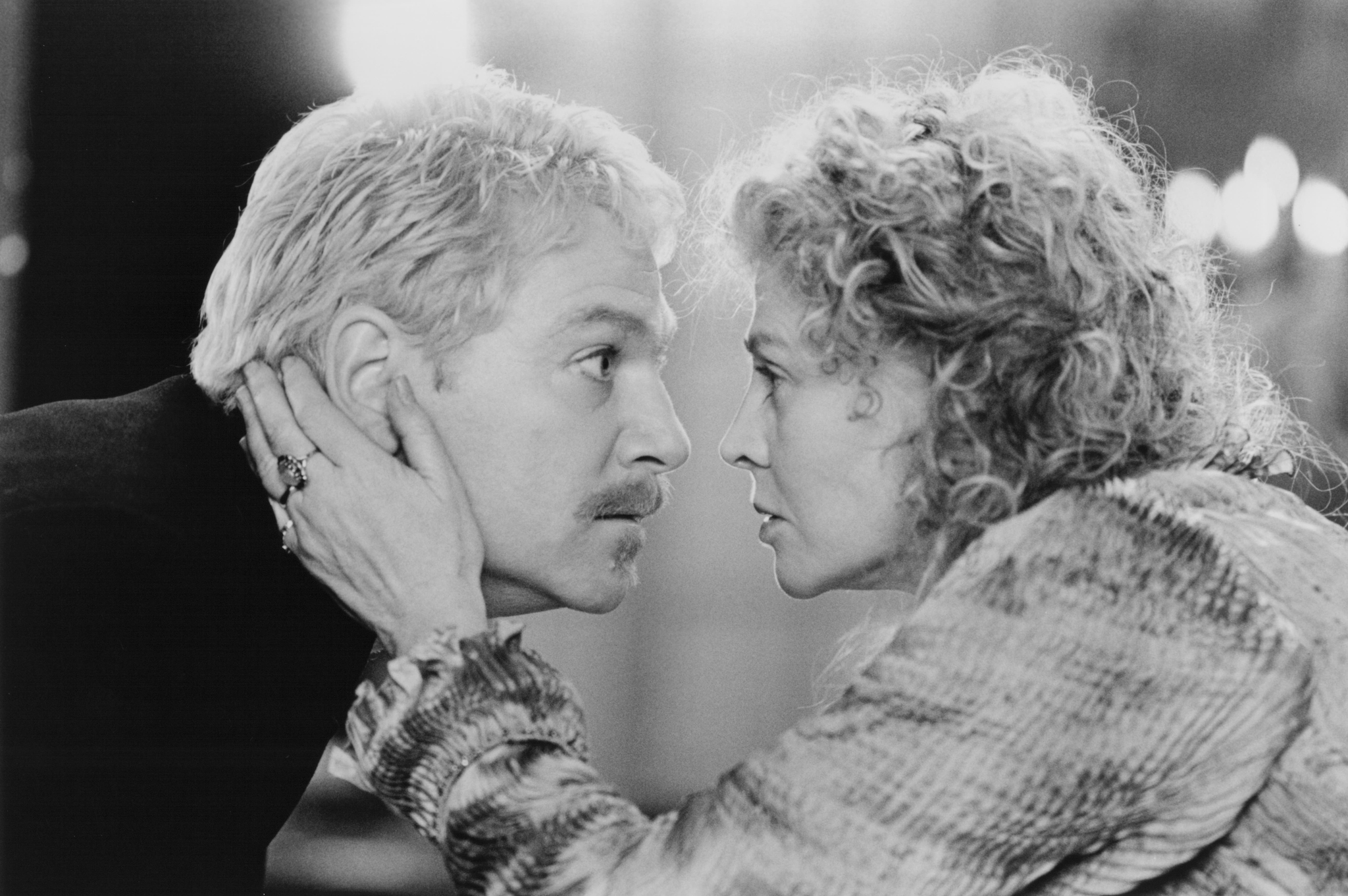 Still of Kenneth Branagh and Julie Christie in Hamlet (1996)