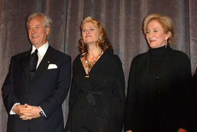 Julie Christie, Olympia Dukakis and Gordon Pinsent at event of Away from Her (2006)