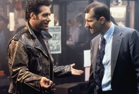 Still of Andrew Dice Clay and Ed O'Neill in The Adventures of Ford Fairlane (1990)