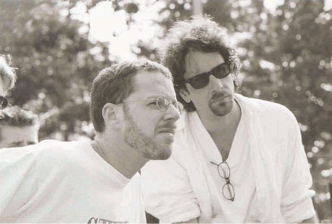Ethan Coen and Joel Coen in Nepakenciamas ziaurumas (2003)