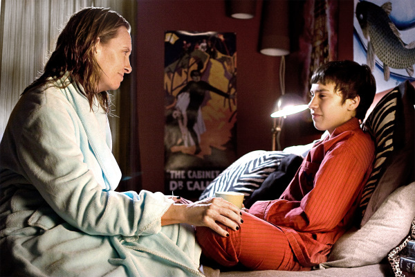 Still of Toni Collette in United States of Tara (2009)