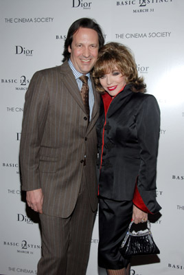 Joan Collins and Percy Gibson at event of Basic Instinct 2 (2006)