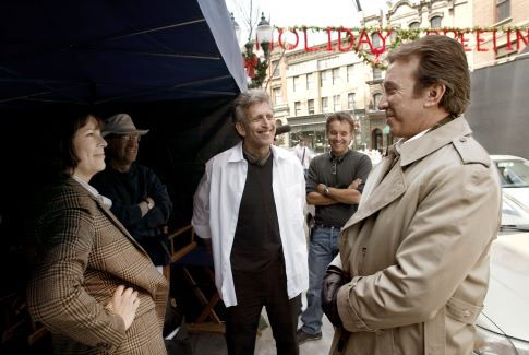 Jamie Lee Curtis, Tim Allen, Chris Columbus, Joe Roth and Bruce A. Block in Christmas with the Kranks (2004)