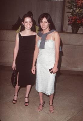 Holly Marie Combs and Shannen Doherty