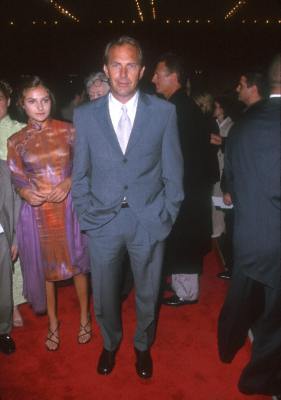Kevin Costner and Annie Costner at event of For Love of the Game (1999)