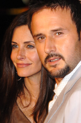 David Arquette and Courteney Cox at event of Kiss Kiss Bang Bang (2005)