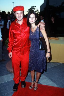 David Arquette and Courteney Cox at event of Snake Eyes (1998)