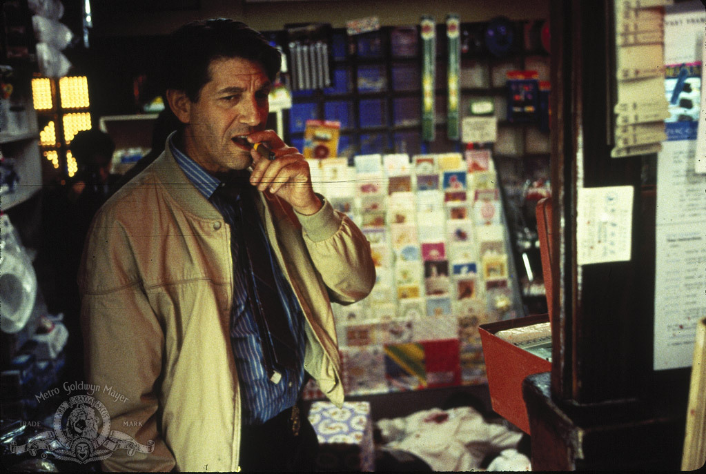 Still of Peter Coyote in Unforgettable (1996)