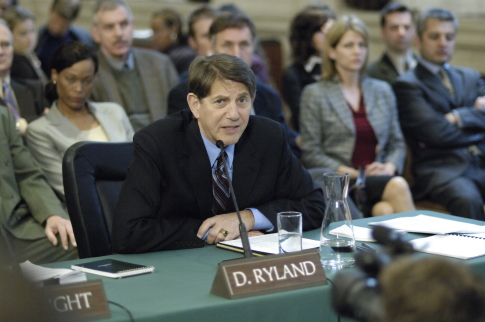 Still of Peter Coyote in 4400 (2004)