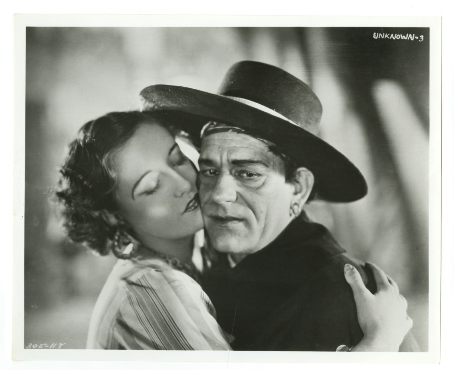 Joan Crawford and Lon Chaney in The Unknown (1927)