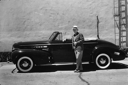 Bing Crosby with his 1939 Oldsmobile 6 Cylinder *M.W.*