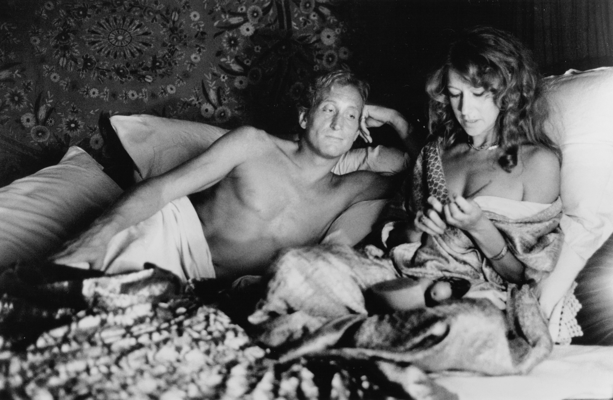 Still of Helen Mirren and Charles Dance in Pascali's Island (1988)