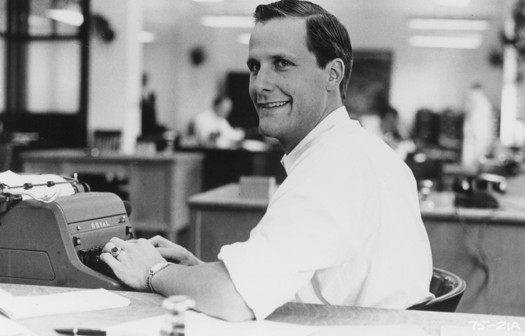 Still of Jeff Daniels in The House on Carroll Street (1988)