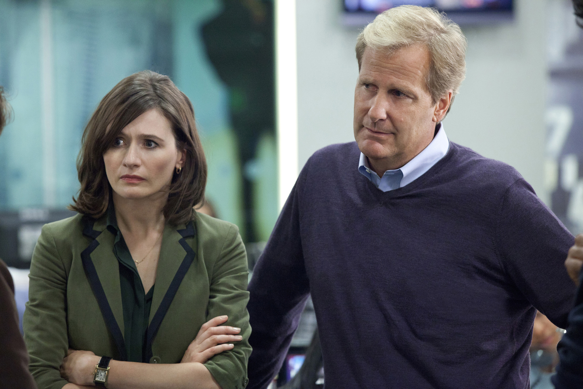 Still of Jeff Daniels and Emily Mortimer in The Newsroom (2012)