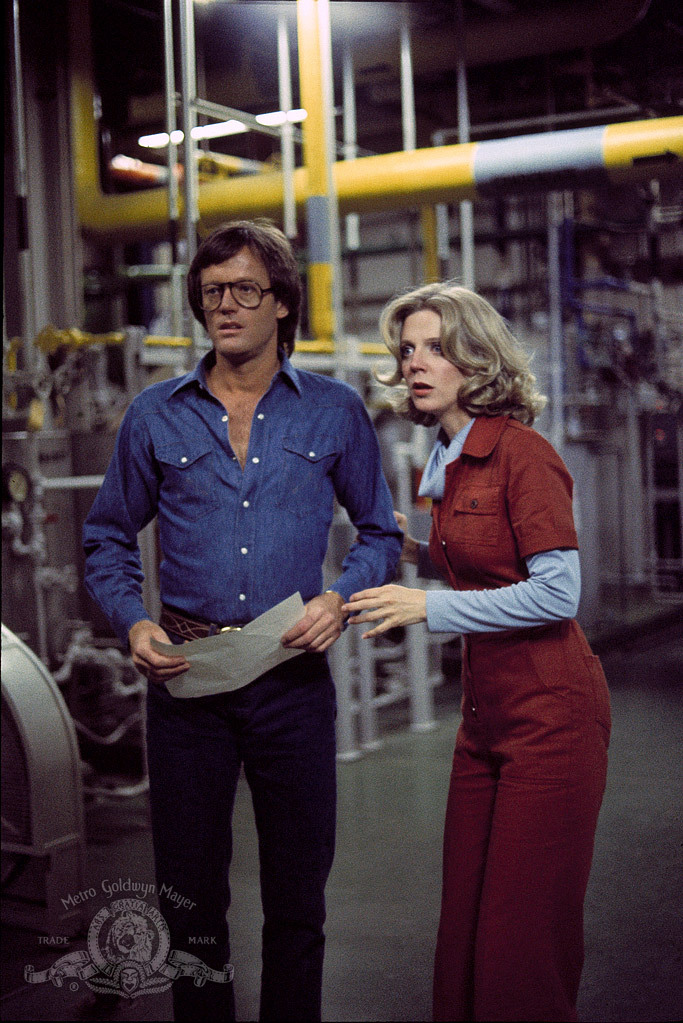 Still of Blythe Danner and Peter Fonda in Futureworld (1976)