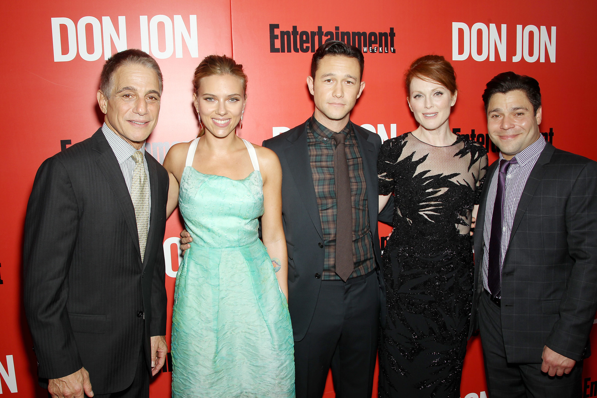Julianne Moore, Tony Danza, Joseph Gordon-Levitt, Scarlett Johansson and Jeremy Luc at event of Don Zuanas (2013)