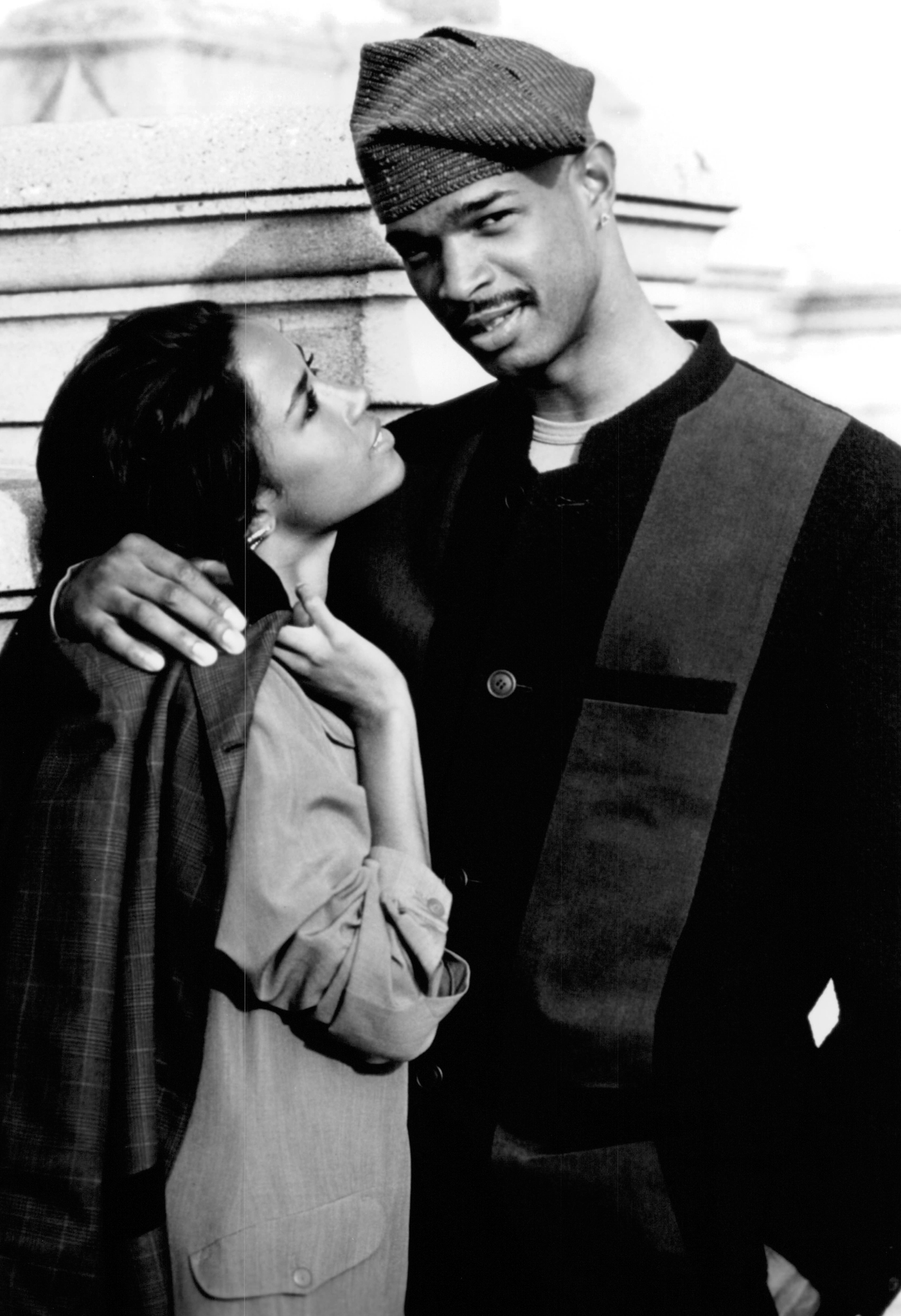 Still of Stacey Dash and Damon Wayans in Mo' Money (1992)