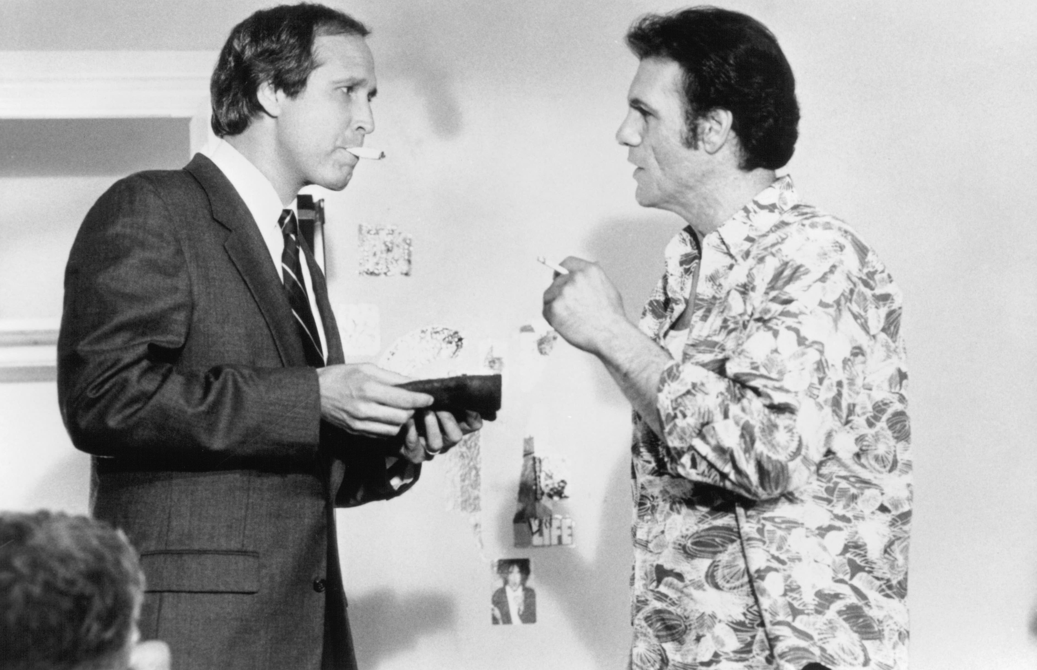 Still of Chevy Chase and Robert Davi in Cops and Robbersons (1994)