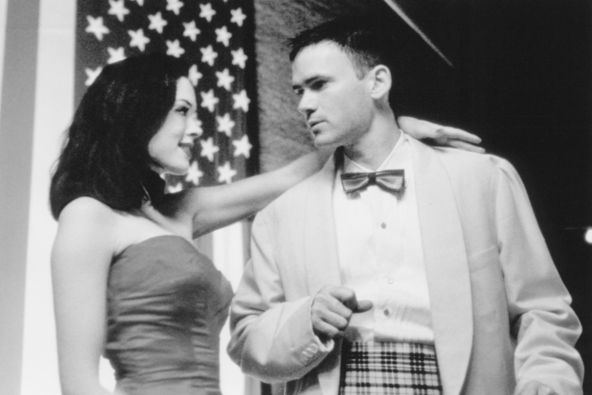 Still of Rose McGowan and Jeremy Davies in Going All the Way (1997)