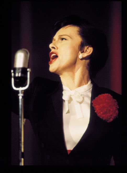 Still of Judy Davis in Life with Judy Garland: Me and My Shadows (2001)