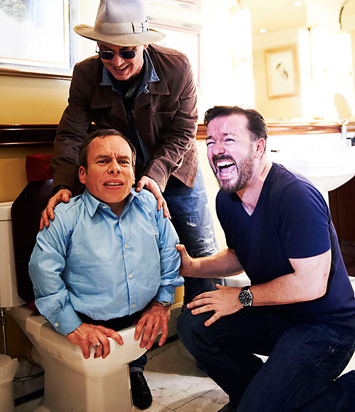 Still of Johnny Depp, Warwick Davis and Ricky Gervais in Life's Too Short (2011)