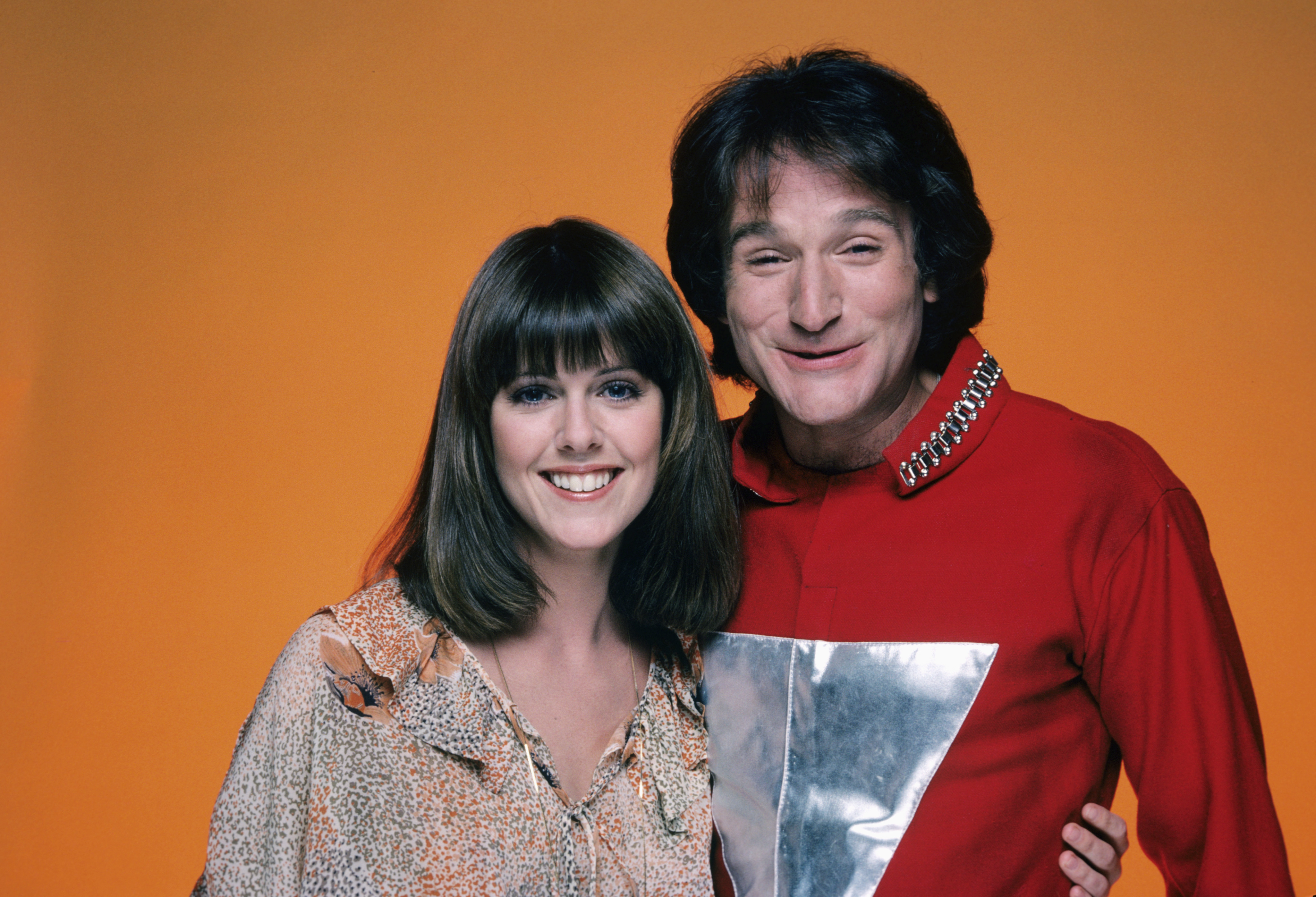 Still of Robin Williams and Pam Dawber in Mork & Mindy (1978)