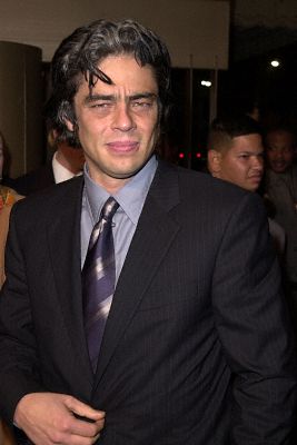 Benicio Del Toro at event of The Pledge (2001)