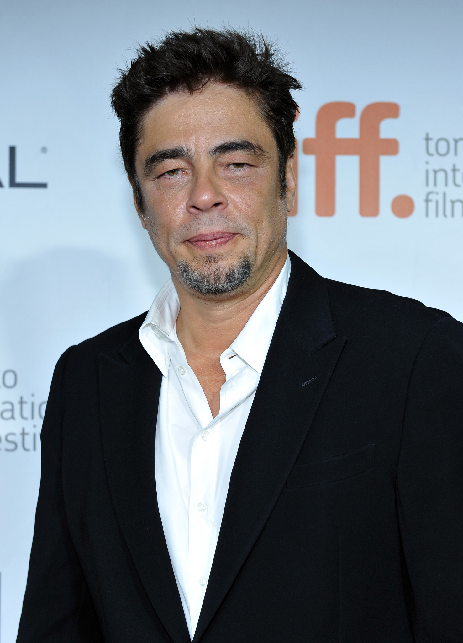 Benicio Del Toro at event of Eskobaras: kruvinas rojus (2014)