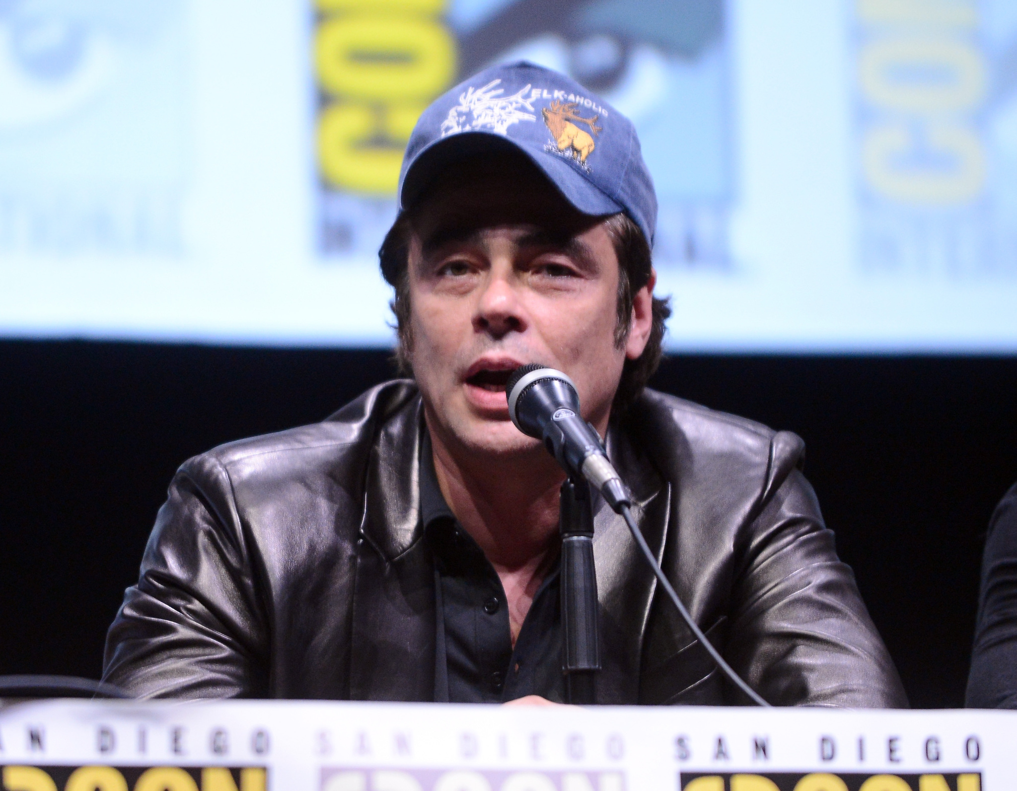 Benicio Del Toro at event of Kapitonas Amerika: ziemos karys (2014)