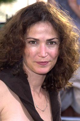 Kim Delaney at event of Greiti ir Isiute (2001)