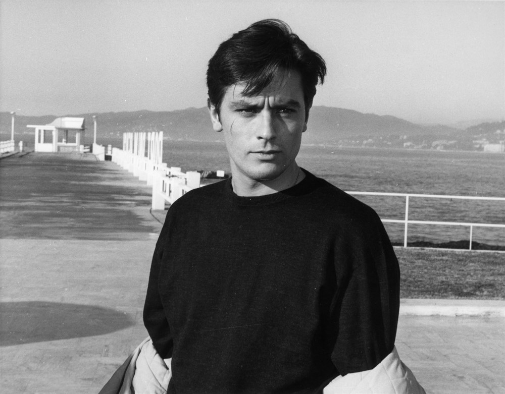 Still of Alain Delon in Mélodie en sous-sol (1963)