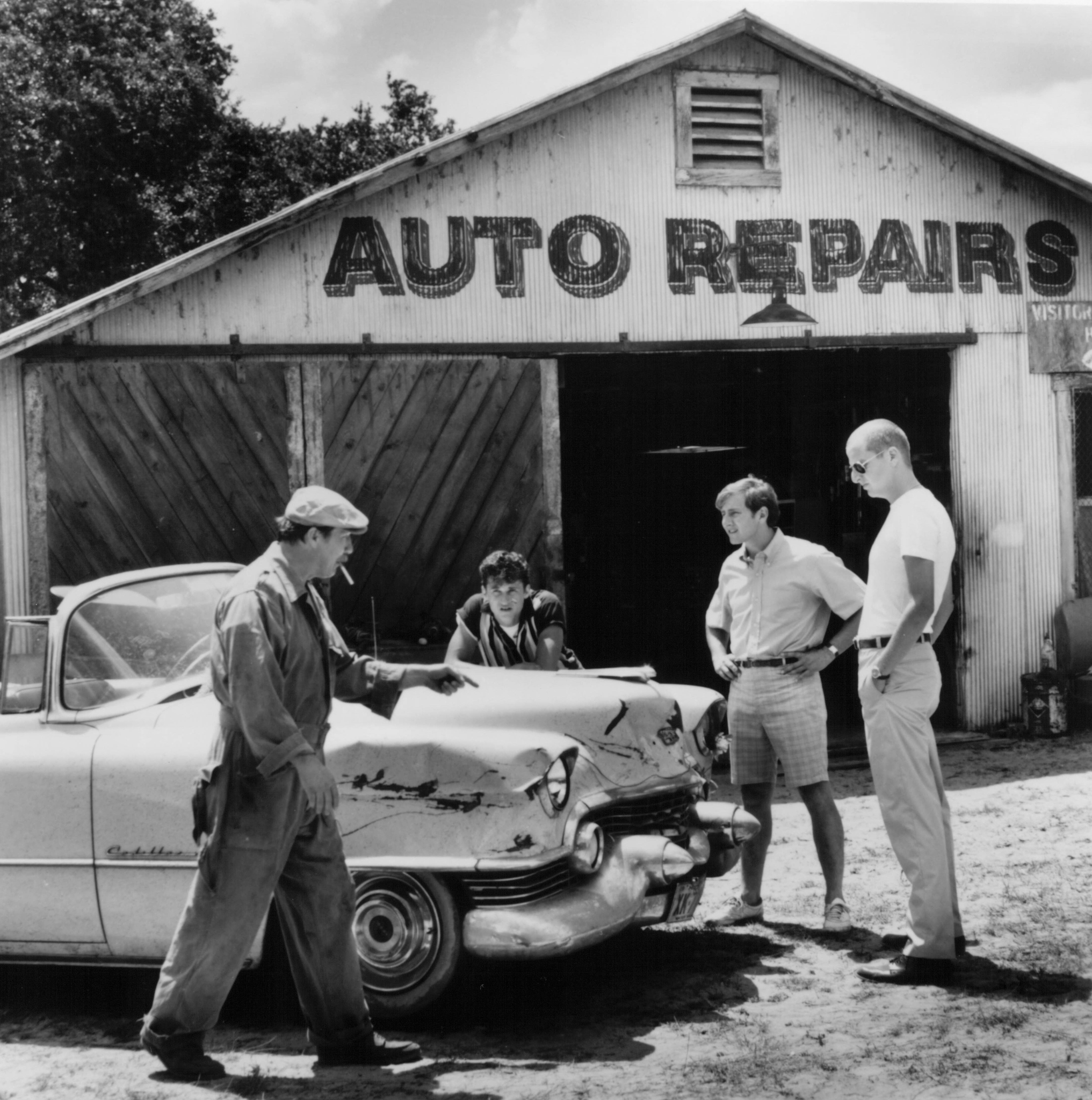 Still of Patrick Dempsey, Arye Gross and Daniel Stern in Coupe de Ville (1990)