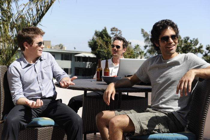 Still of Kevin Dillon, Adrian Grenier and Kevin Connolly in Entourage (2004)