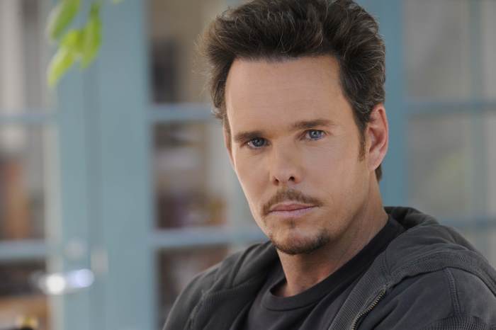 Still of Kevin Dillon in Entourage (2004)