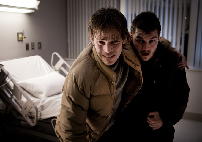 Still of Stephen Dorff and Emile Hirsch in The Motel Life (2012)