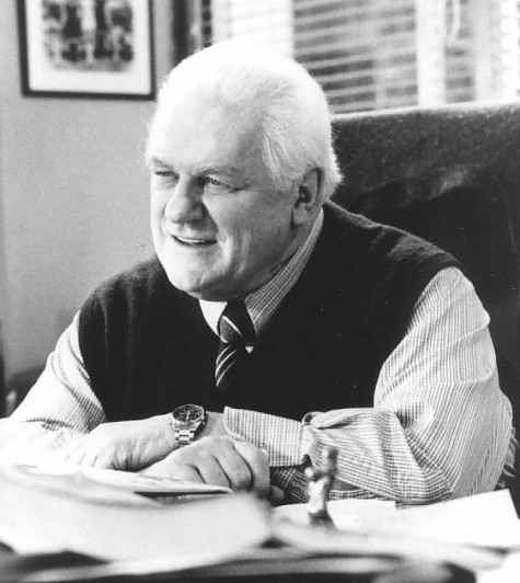 Still of Charles Durning in One Fine Day (1996)