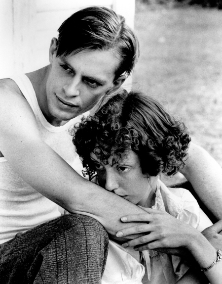 Still of Keith Carradine and Shelley Duvall in Thieves Like Us (1974)