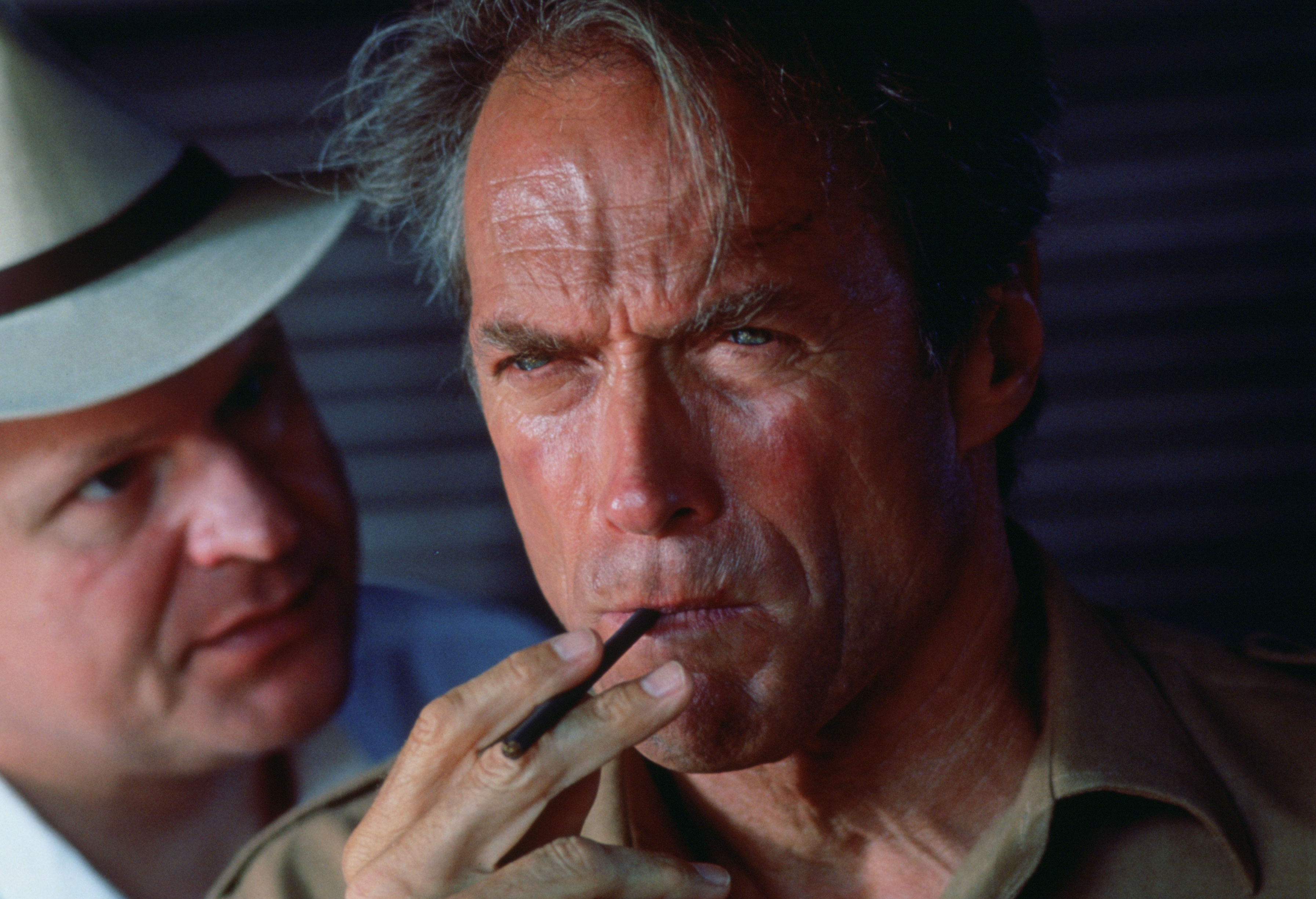 Still of Clint Eastwood and George Dzundza in White Hunter Black Heart (1990)